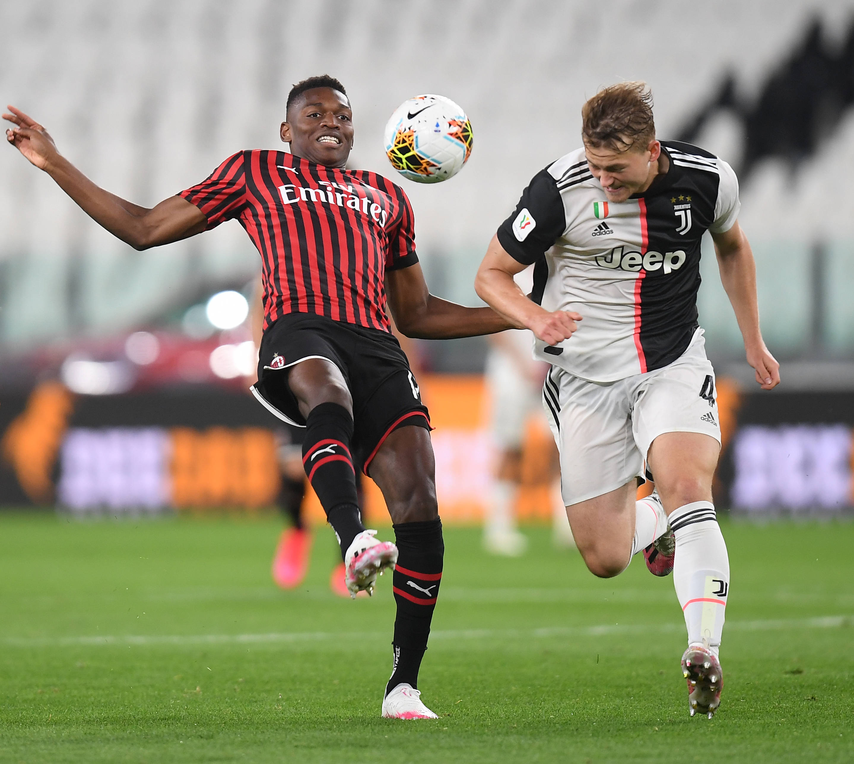 爱游戏官网网页版入口-包含尤文图斯内部会议纪要流出——冲刺阶段造点机会，意大利杯使命明确，球探报告显示潜力的词条