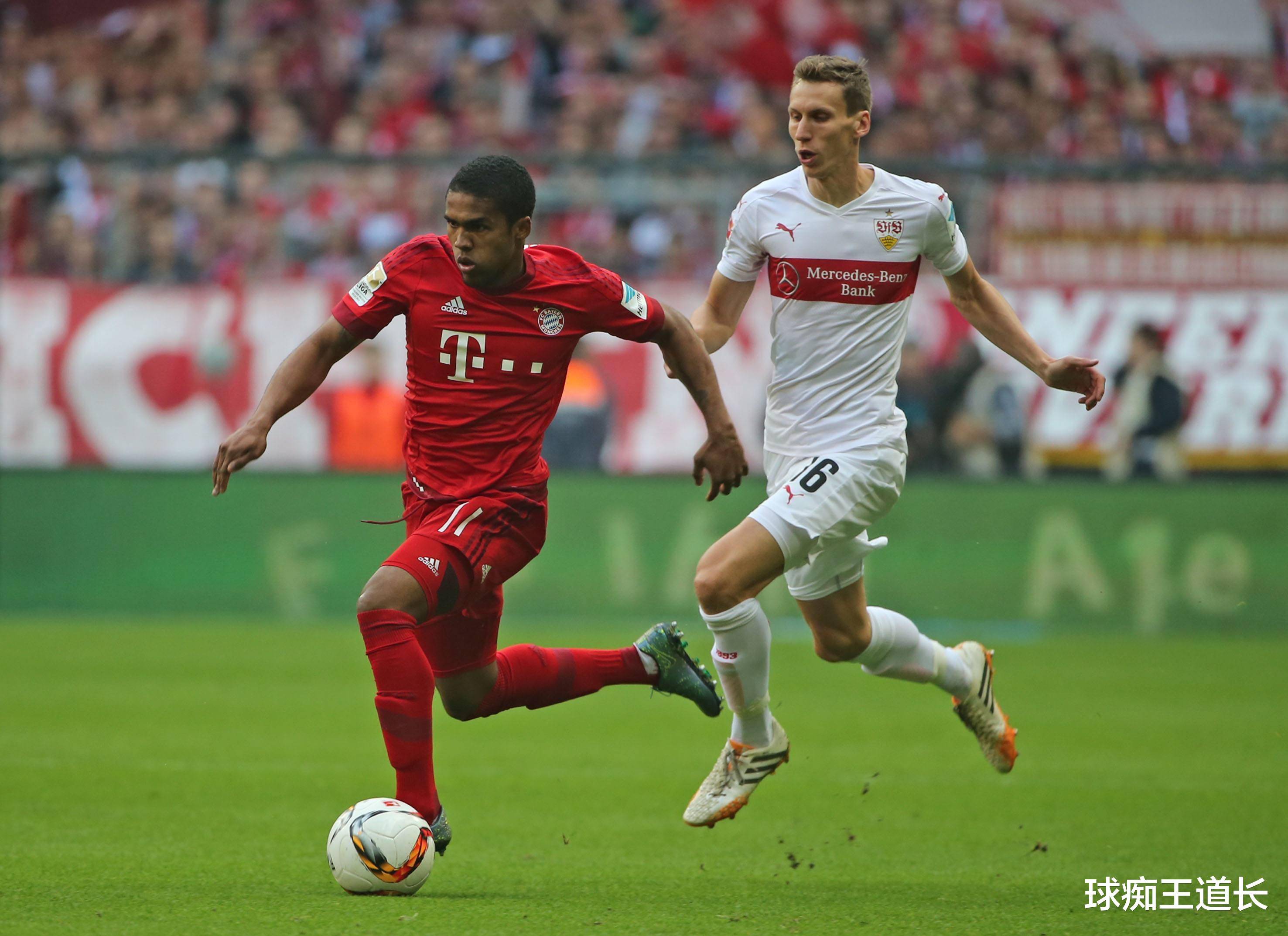 包含集结日费耶诺德备战德甲，队长鼓劲细节曝光，底气十足，赛程密集仍需轮换的词条