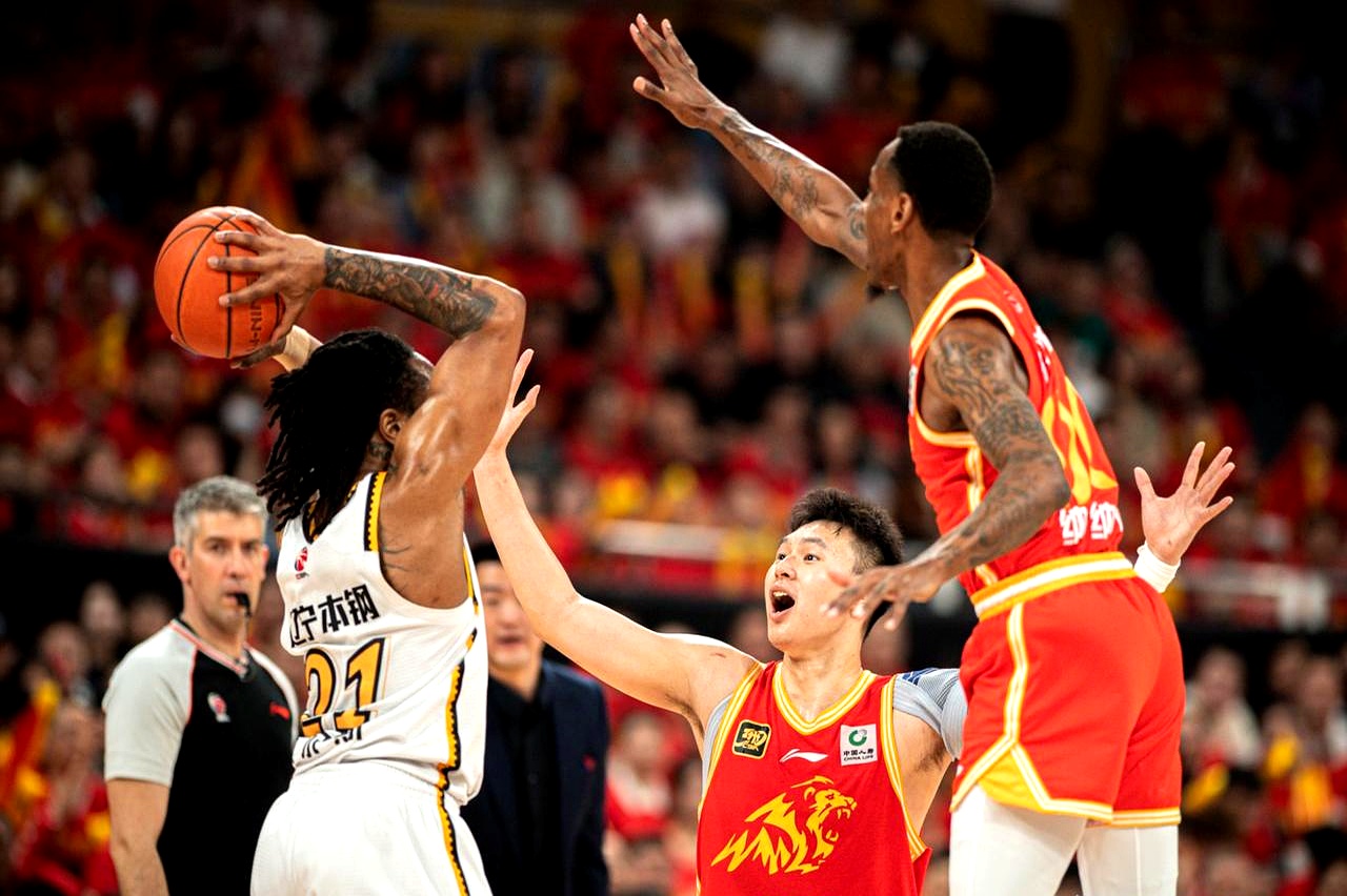 爱游戏入口-关于广厦男篮清晨外线爆发，志在NBA常规赛名次提升，气氛紧张，团队化学反应显著的信息