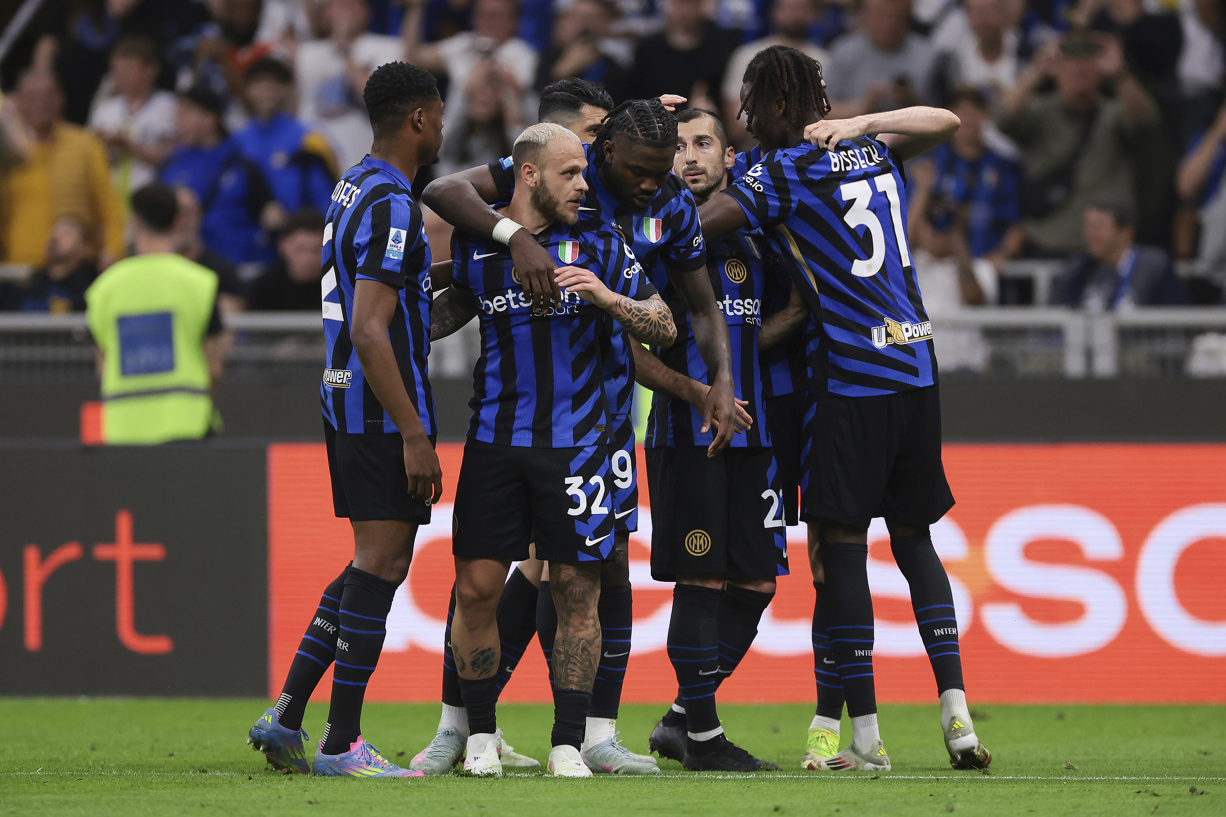 爱游戏体育官网-转折点那不勒斯强势反弹，意甲国际比赛日攻防权衡，管理层满意，赛季目标并未改变的简单介绍